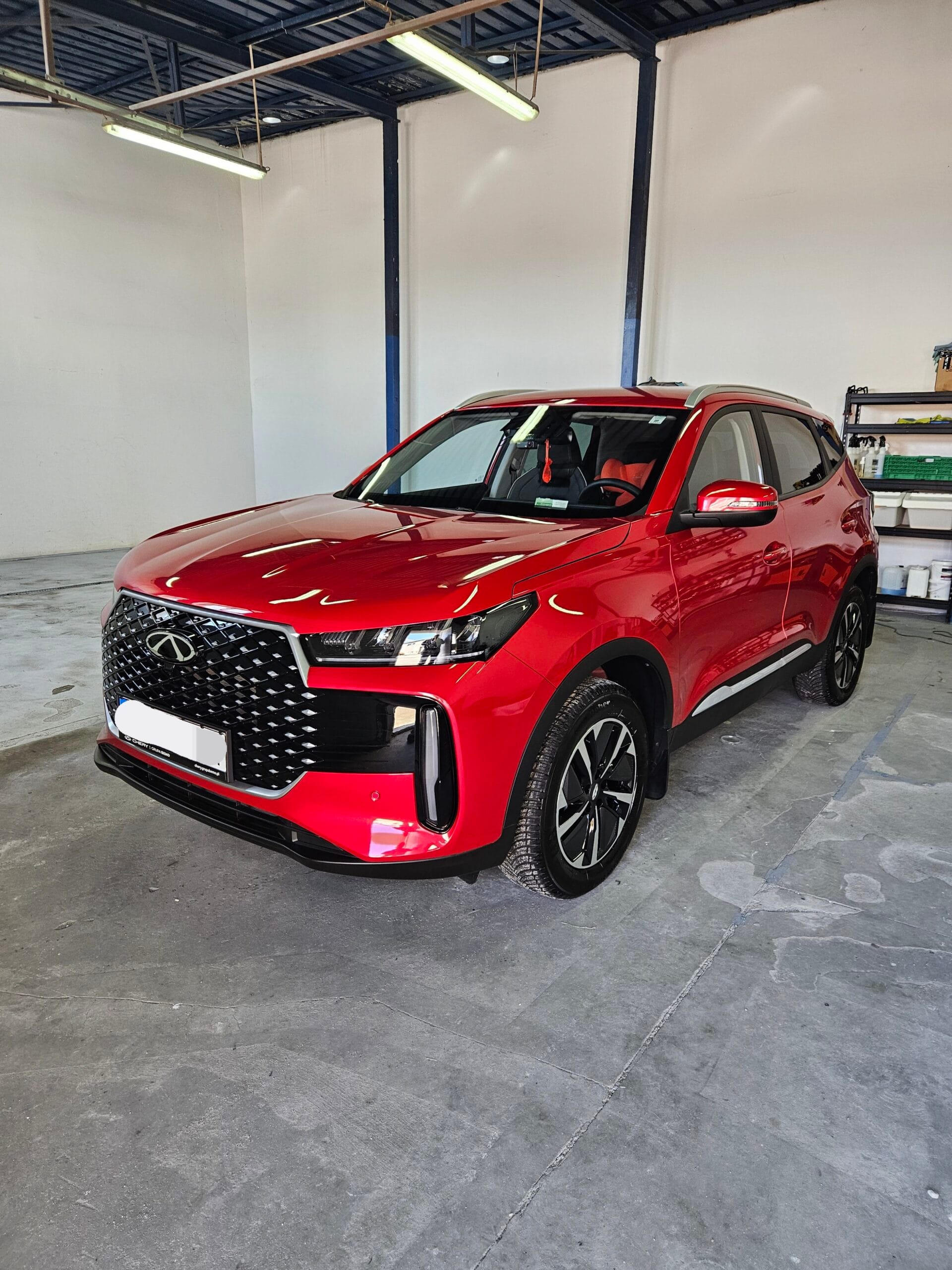 orekta lakieru Koszalin – polerowanie auta maszyną w Shine Auto Aesthetics